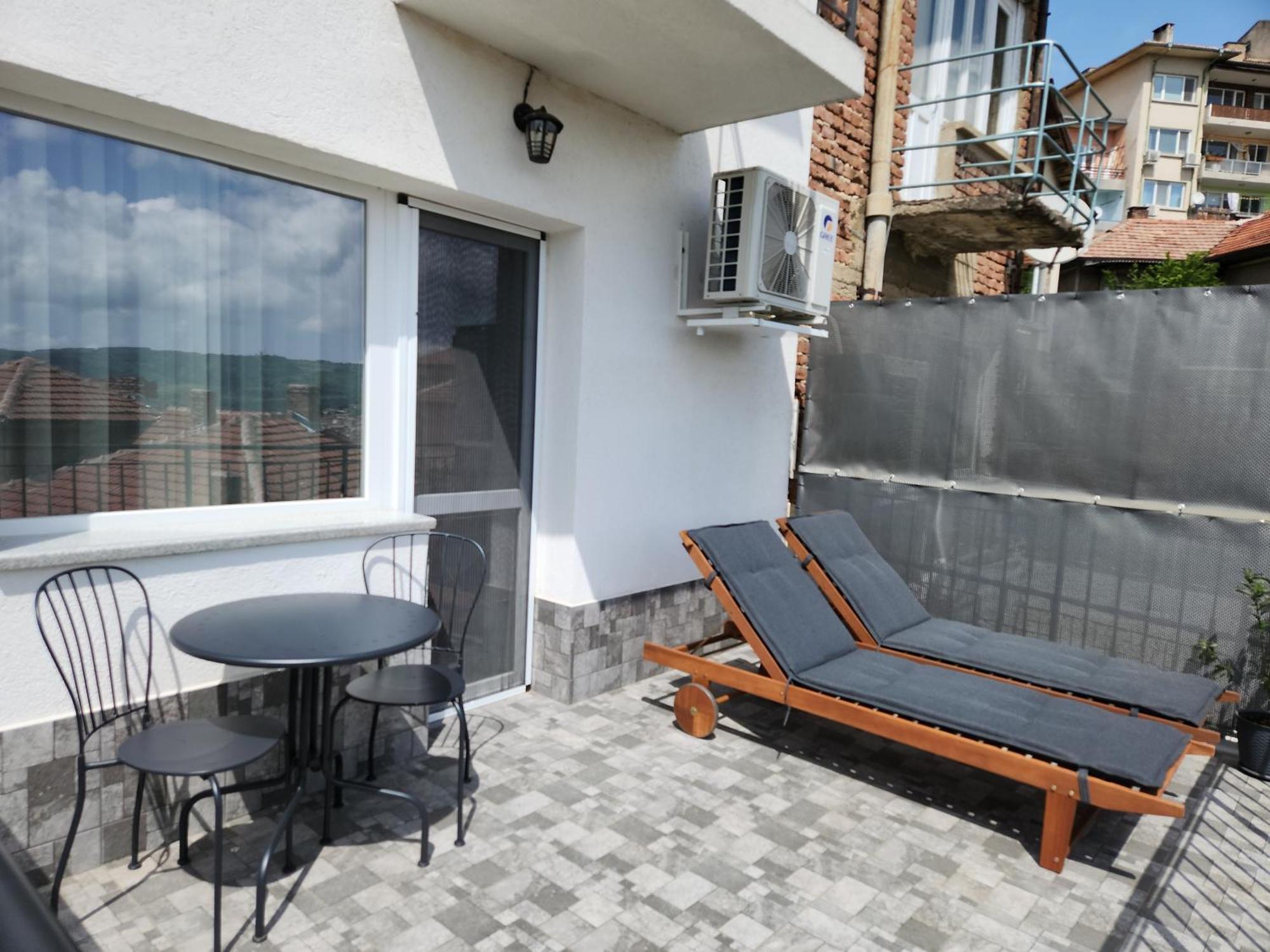Panoramna - Guest Rooms Veliko Tarnovo Luaran gambar